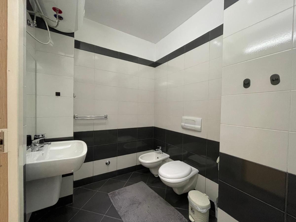 New Bazaar-apartment 2 * Tirana